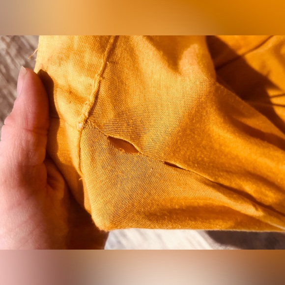 Made in Italy Golden yellow mustard yellow flowy midi skirt - Picture 6 of 13